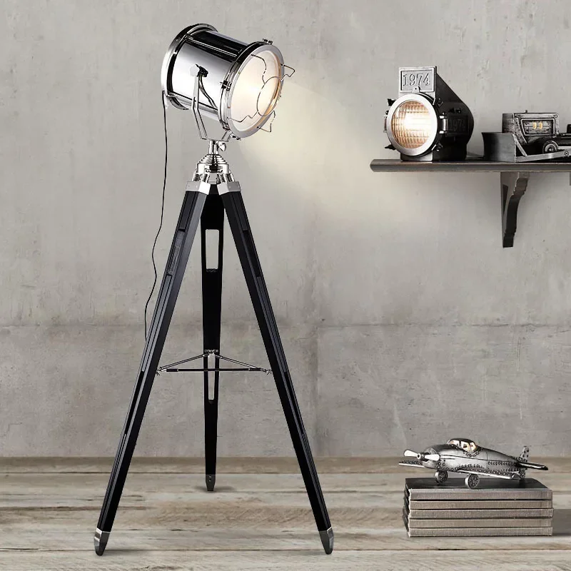Lampadaire Led en acier inoxyd - Floor Lamp Tripod avis et prix