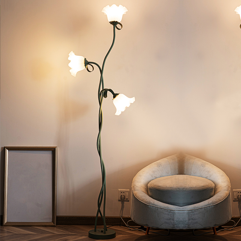 Lampadaire à fleurs, élégant l - Floor Lamp Tripod avis et prix