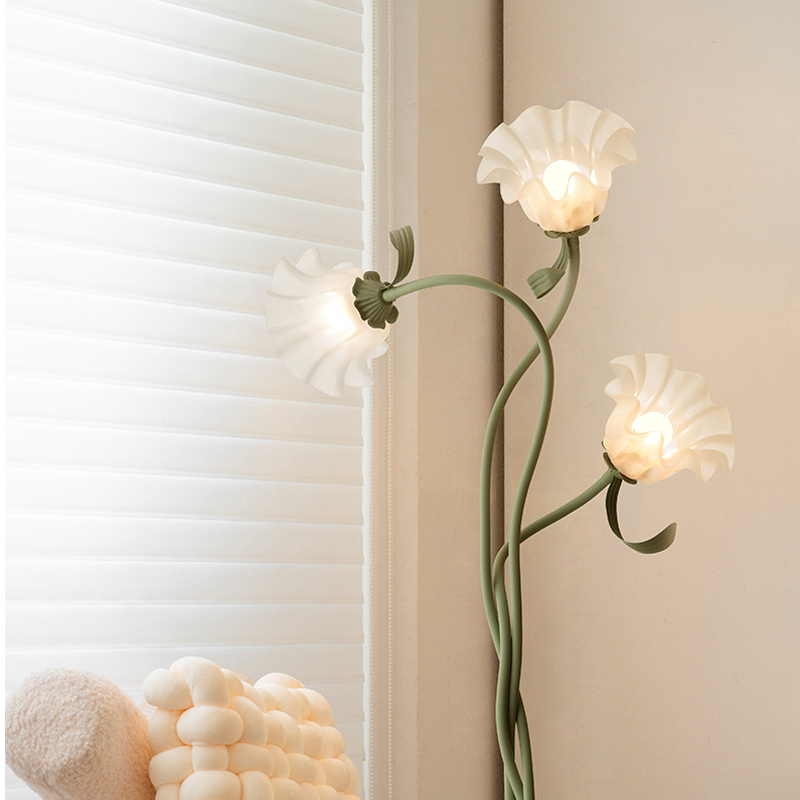 Lampadaire à fleurs, élégant l - Floor Lamp Tripod avis et prix